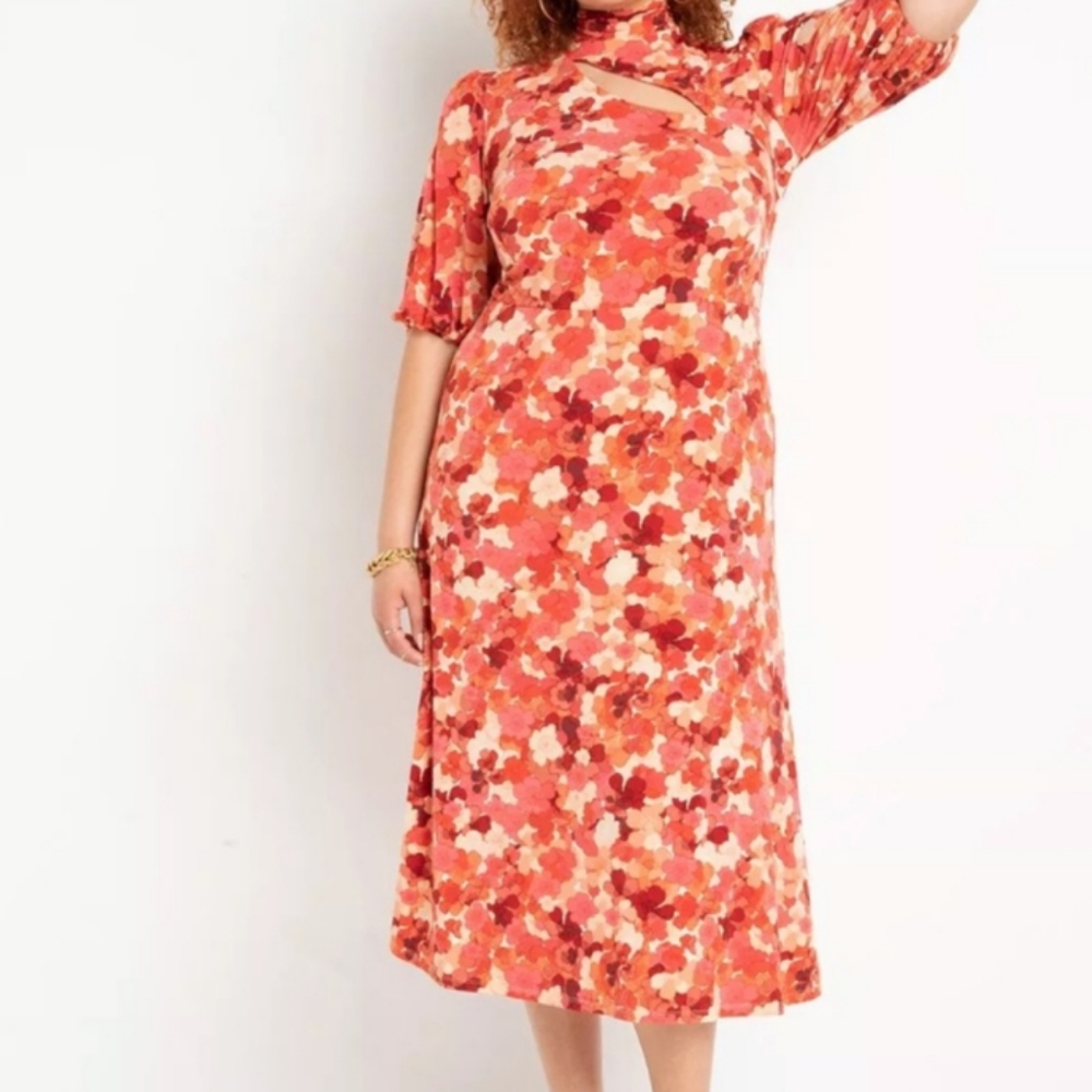 Eloquii Floral Cutout Short Sleeve Maxi Dress